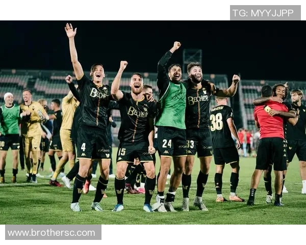 最水足球明星排行榜揭秘谁是足坛的水货之王与传奇失落者 最水足球明星排行榜揭秘谁是足坛的水货之王与传奇失落者