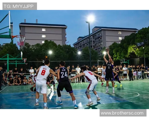 武汉篮球队比赛经验的变革与热议背后的深层次影响分析